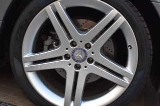 Mercedes-Benz  SL 2010