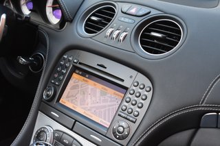 Mercedes-Benz  SL 2010