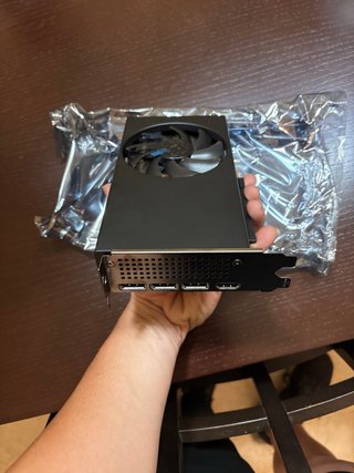 Scheda grafica NVIDIA RTX 5060 8GB