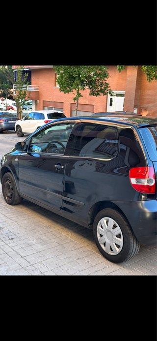 Volkswagen Fox 2005 1,4 del 2005 itv y pegatina B