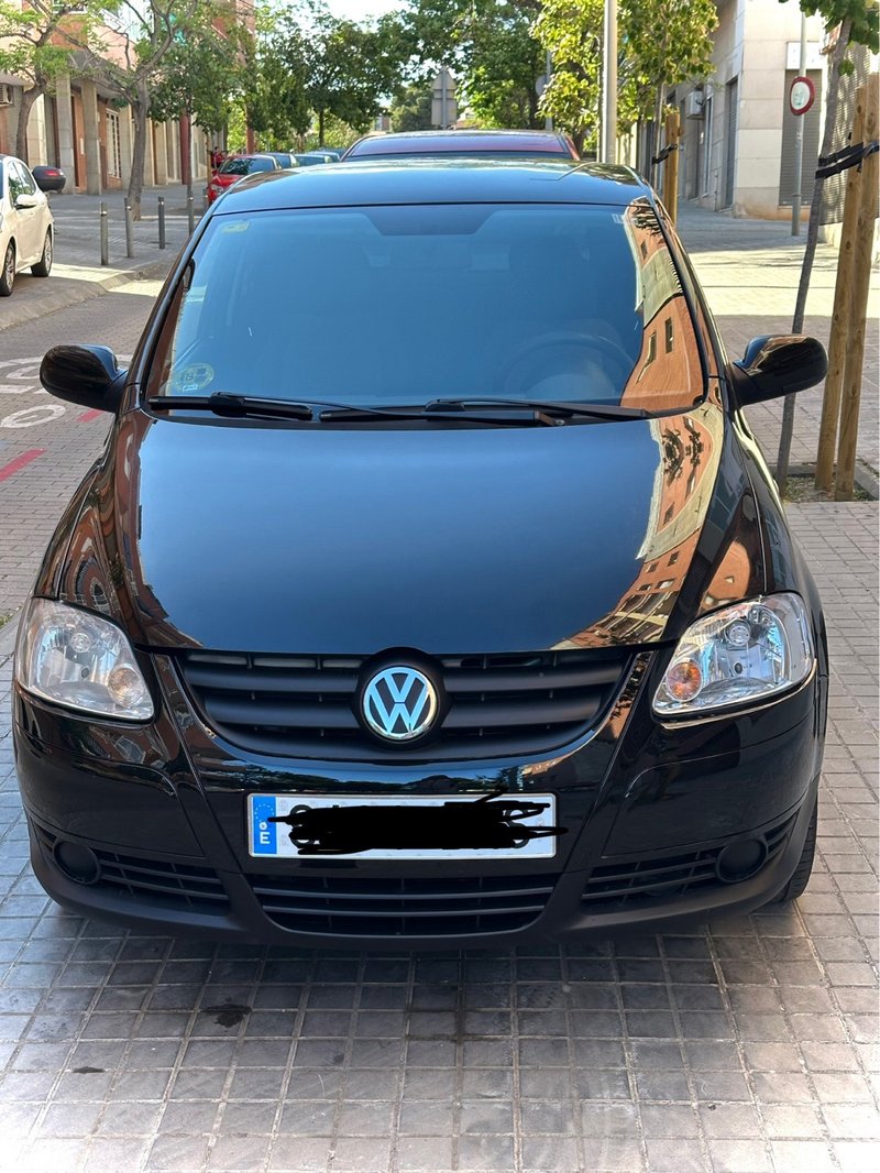 Volkswagen Fox 2005 1,4 del 2005 pegatina B - foto 1