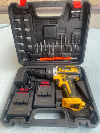 Taladro Inalámbrico 21V con 2 Baterías y Maletín