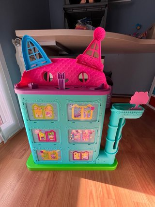 Casa de muñecas Gabby y lote de figuras