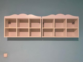 2 Estanterías de pared blancas