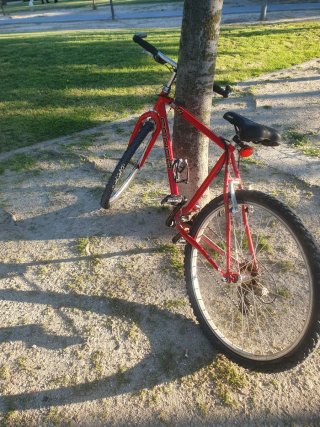 Bicicleta CONOR X-26 Roja
