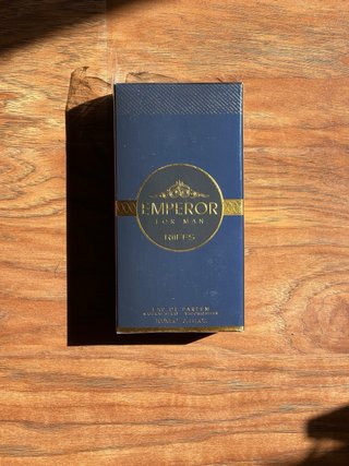 Perfume de hombre Emperor fragancia colonia árabe