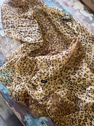 Fular estampado leopardo