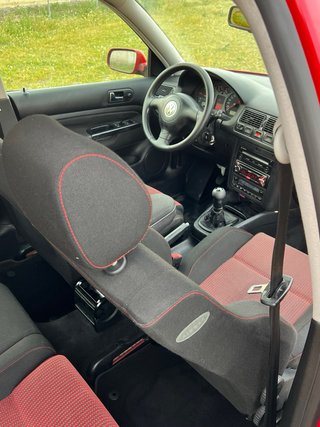 236.000kms Volkswagen golf iv 1.9 tdi 100cv