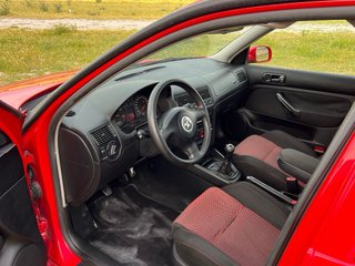 236.000kms Volkswagen golf iv 1.9 tdi 100cv