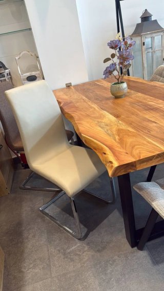 MESA DE COMEDOR ACACIA NATURAL