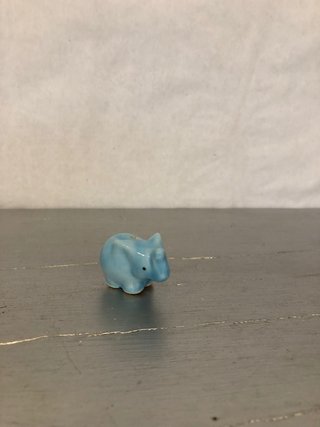 Mini elefantino ceramica azzurra vintage
