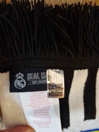 Bufanda Oficial REAL MADRID edición limitada