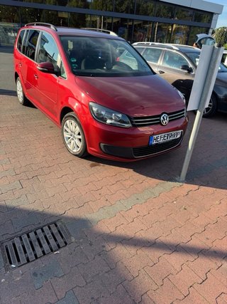 Volkswagen Touran 2011