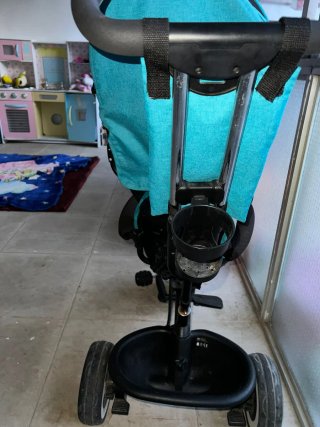 Triciclo infantil azul