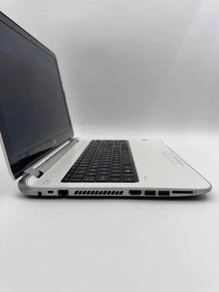 HP Pavilion 15 – 8GB RAM + AMD A10 + Windows 10 L