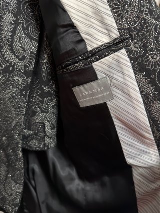 Traje Zara Negro/Plateado bodas o eventos