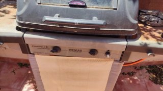 Barbacoa Gas y Piedra Volcánica