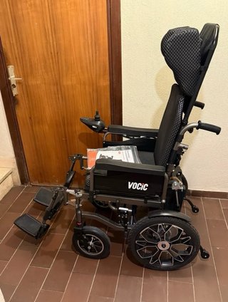 Silla de Ruedas Eléctrica VOCIC Ergonómica