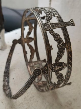 Centro de mesa decorativo de metal