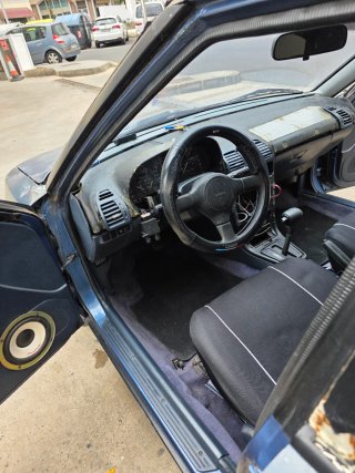Mazda 323 1993
