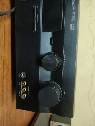 Amplificador Yamaha DSP-A5 Natural Sound