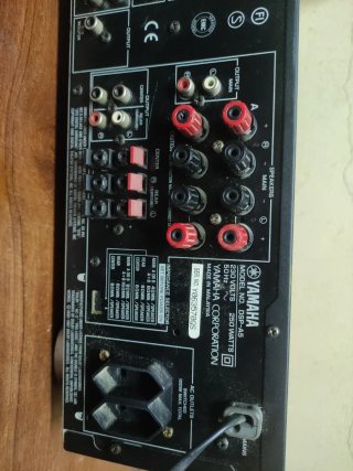 Amplificador Yamaha DSP-A5 Natural Sound