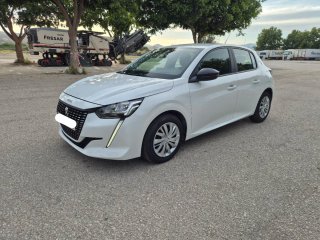 Peugeot 208 2022
