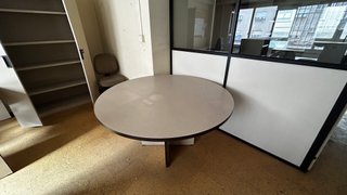Varios muebles de oficina