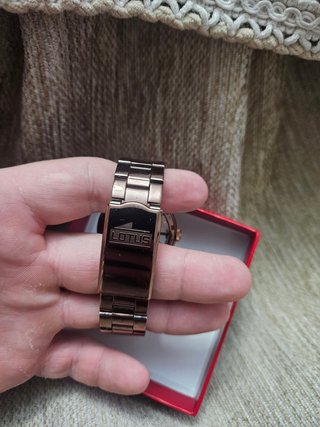 Reloj Lotus mujer Dorado y Rosa con Cristales