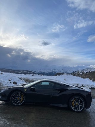 Ferrari F8 2020