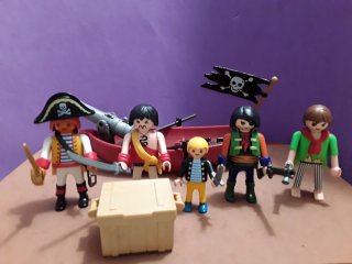 Lote Playmobil Piratas con barca de remos