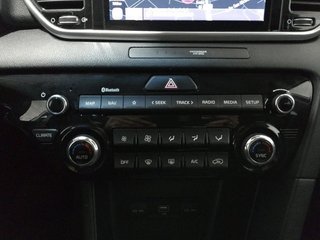Kia Sportage 1.6 MHEV Black Edition 100 kW (136 CV)