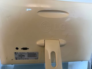 Monitor LG Flatron 19 Rosa
