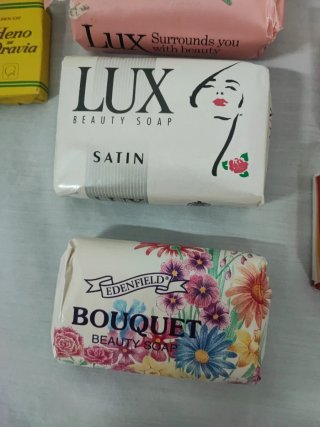 12 Jabones surtidos Lux, heno de pravia, maja