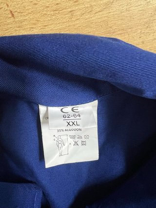 Mono de trabajo azul
