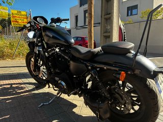 Harley Davidson 883 XL 2013 Negra