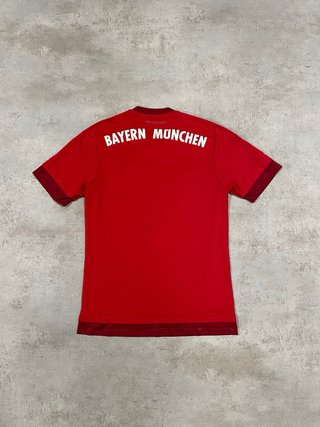 Bayern Munich 2011/12 Home Football Shirt Adidas