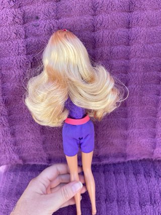 Vecchia bambola Barbie pattinatrice Rollerblade del 1991