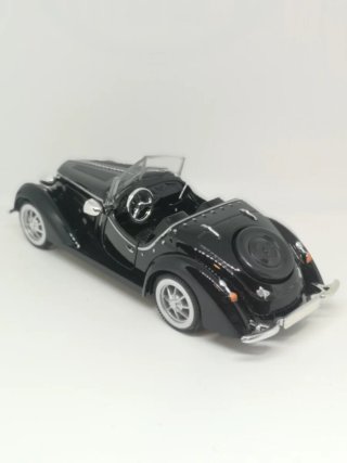 Coche clasico descapotable friccion Escala 1/32