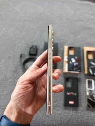 Samsung S23 Ultra 256GB + Accessori