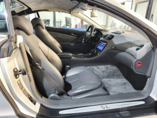 Mercedes-Benz  SL 2004
