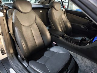 Mercedes-Benz  SL 2004