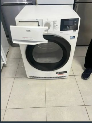 Secadora AEG 8kg Bomba de Calor
