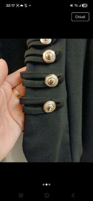 Giacca nera stile militare