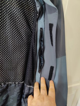 Chaqueta Ternua imperdible y cortavientos