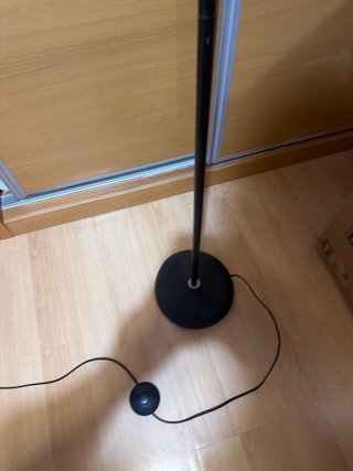 Lámpara de pie moderna