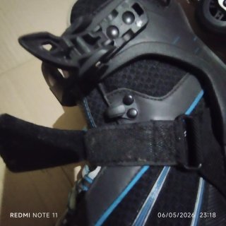 Patines en línea negros