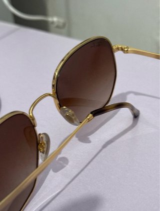 Occhiali da sole Ray-Ban oro e marroni