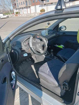 Peugeot 206 2001