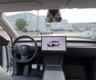 Tesla Model Y PERFORMANCE UNICO DUEÑO FSD NACIONAL
